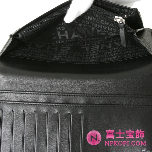 シャネル エナメル 長財布 ブラック A36491